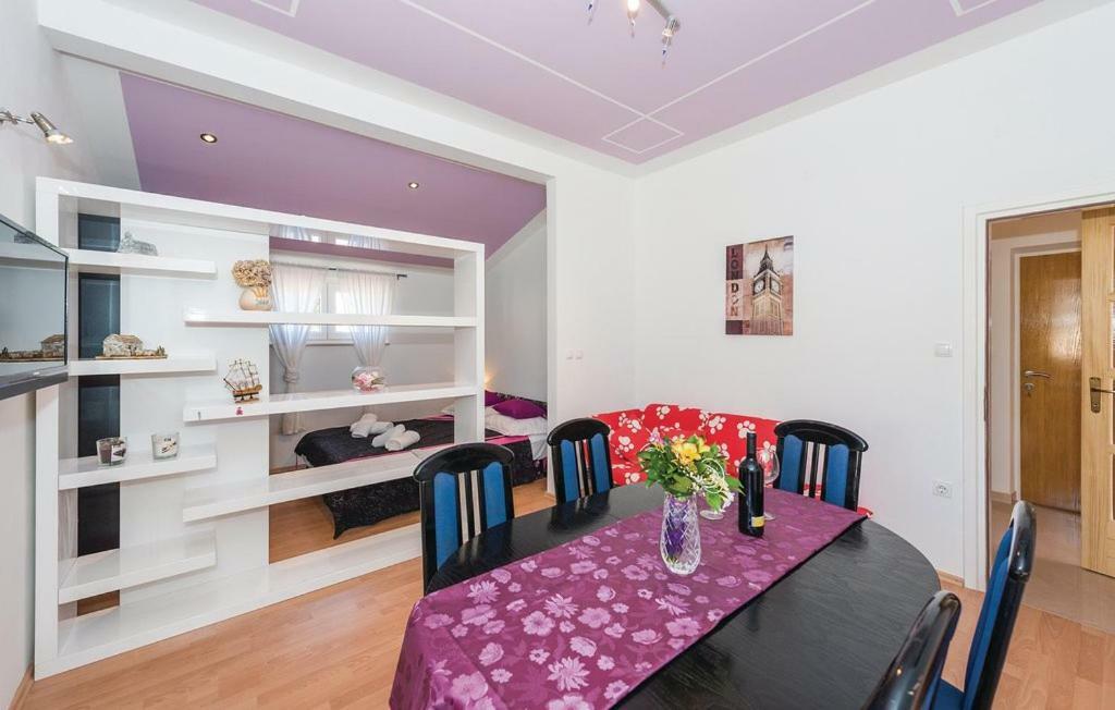 Apartman שיבניק מראה חיצוני תמונה