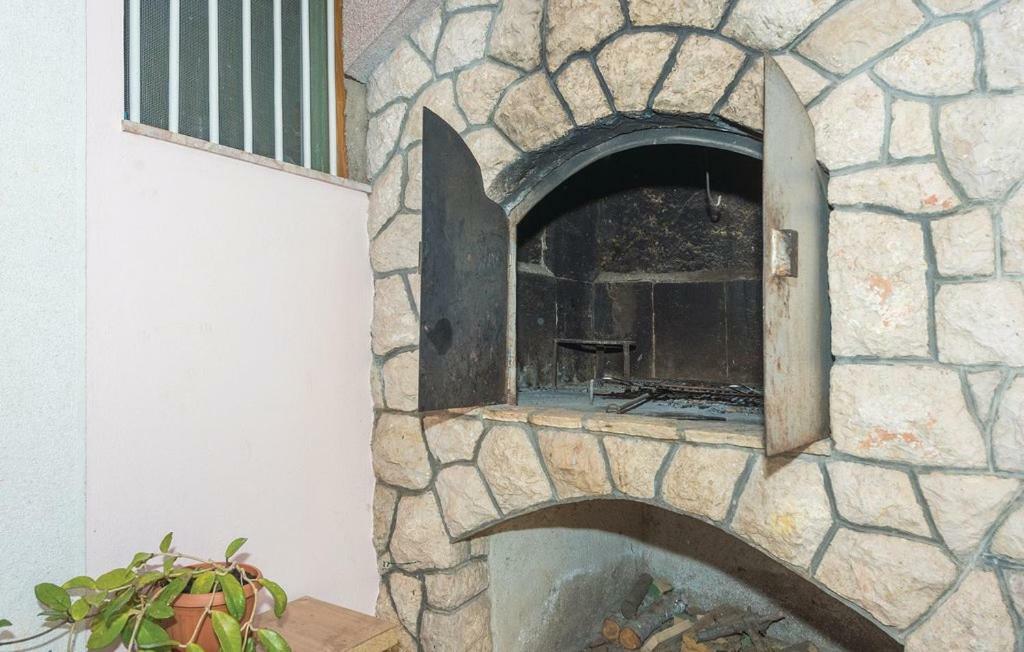 Apartman שיבניק מראה חיצוני תמונה