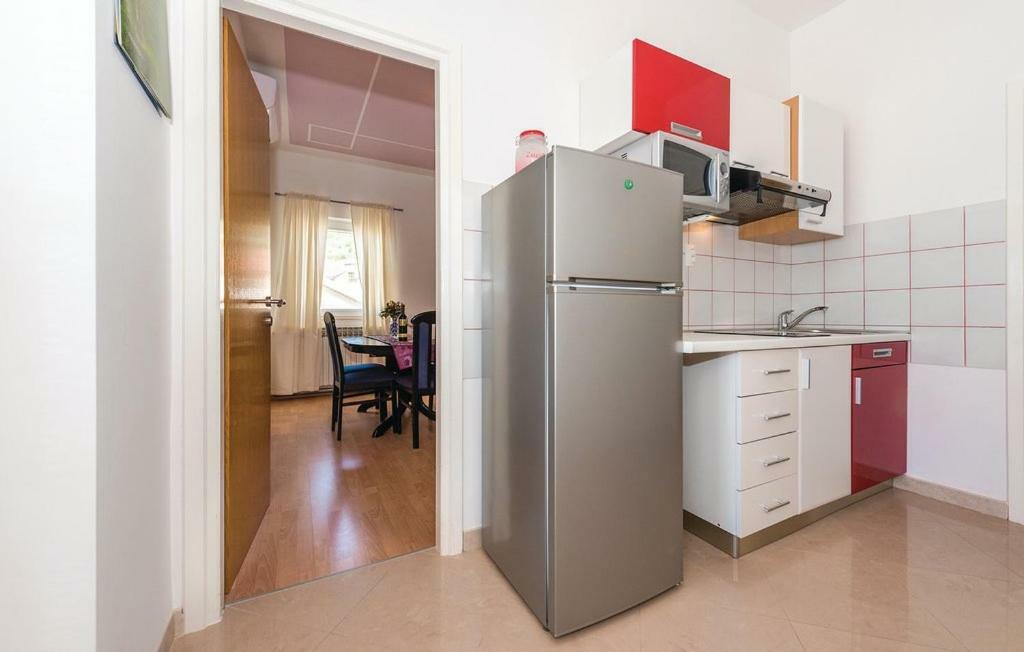 Apartman שיבניק מראה חיצוני תמונה